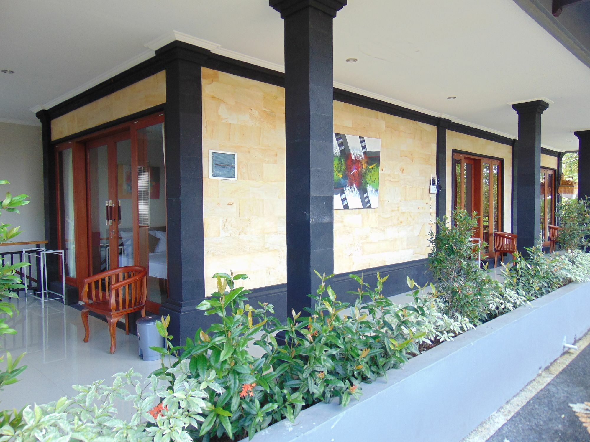 Dipondok Homestay Pecatu  Exterior photo