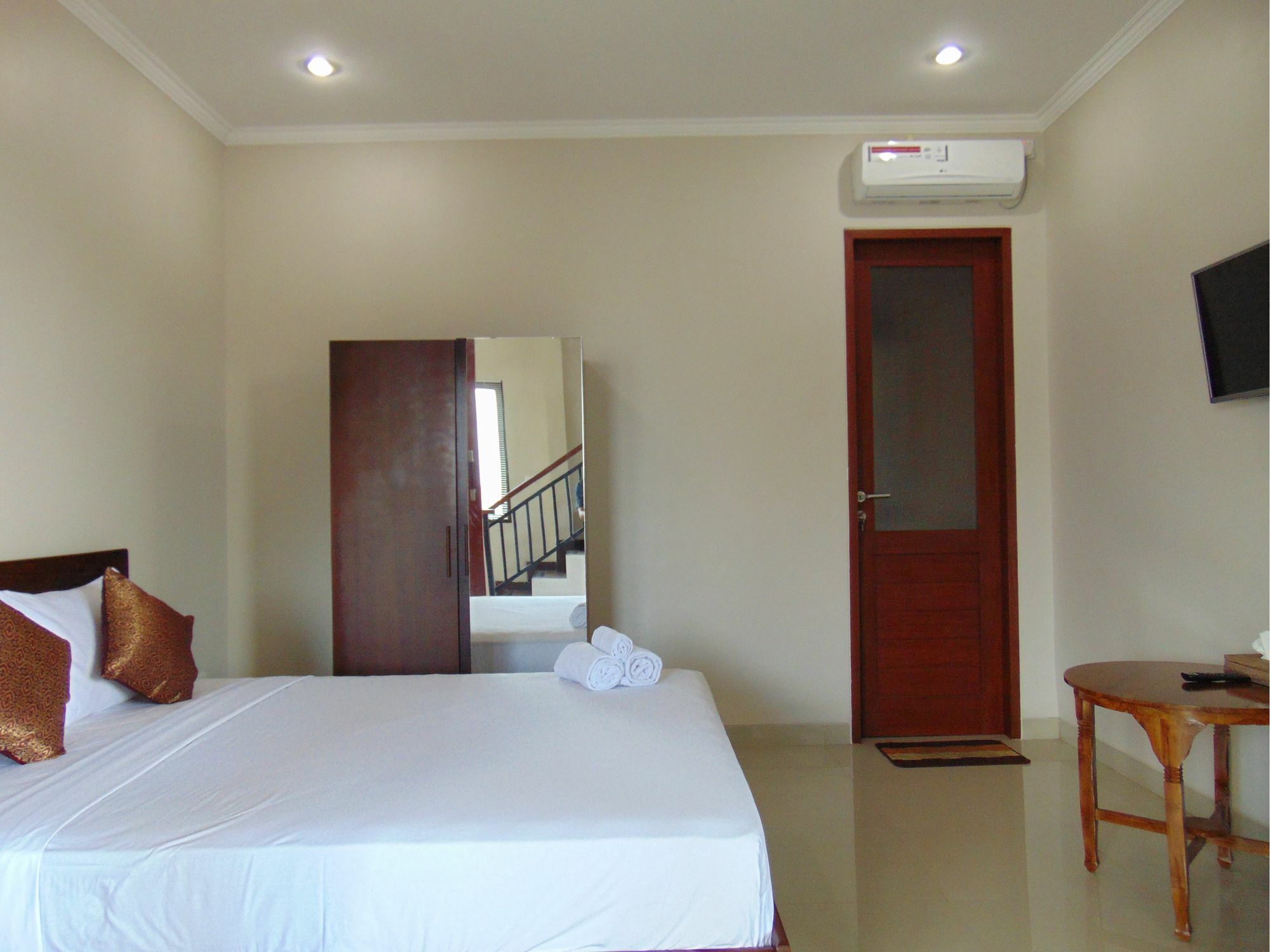 Dipondok Homestay Pecatu  Exterior photo